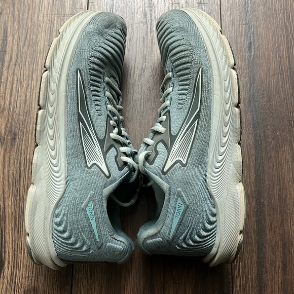 Altra Women’s TORIN 5 LUXE Gray Blue Size 7 - Picture 3 of 6